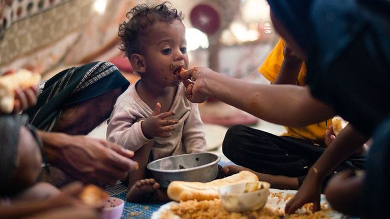 Yemen Mirac Kandili Dağıtımı